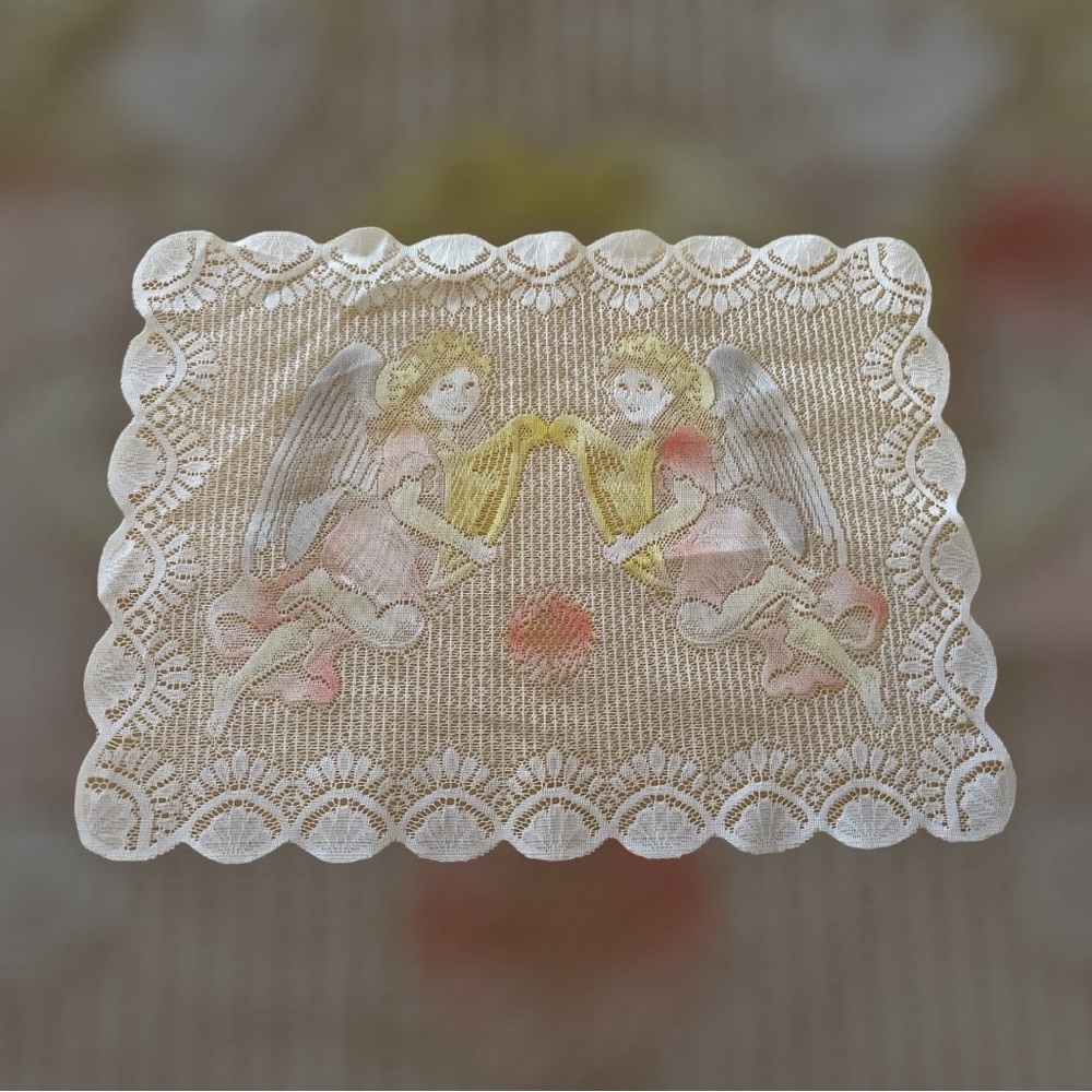 Lace Angels Tapestry 17 x 12